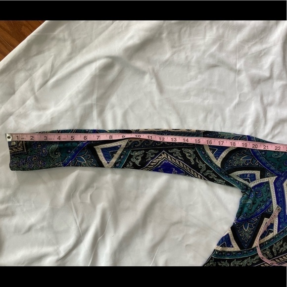 Chico's cardigan size 1 - Picture 9 of 10